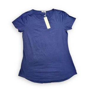 NWT - Premium Cotton Navy Blue Short Sleeve Women’s Tee - Medium